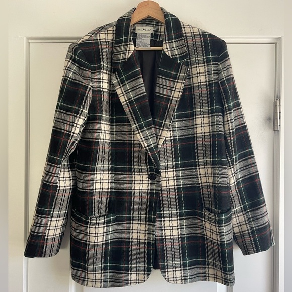 Sag Harbor Jackets & Blazers - Vintage White Stag Plaid Wool Blazer - 12